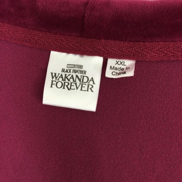 Marvel Black Panther Wakanda Forever Velvet Full Zip Crop Hoddie Berry Red XXL - Picture 6 of 12